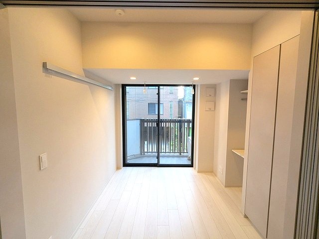 物件内観写真9　(洋室)