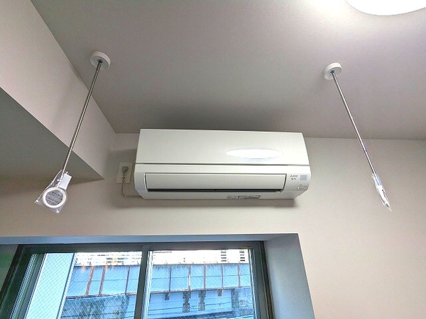 建物設備(取り外し可能な室内物干し設備付きです)