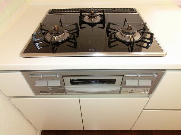 建物設備(ステイシス町屋の３口ガスコンロです)
