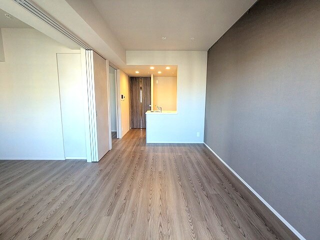 物件内観写真4　(インターネット無料、ペット可、エアコン3台付、カウンターキッ)