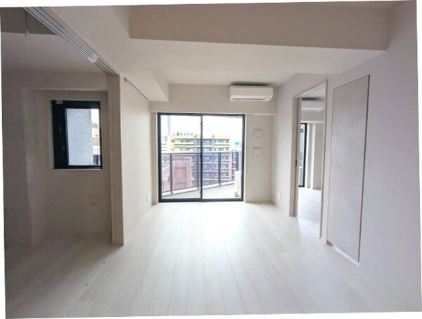 居室(インターネット無料、ペット可、エアコン3台付)