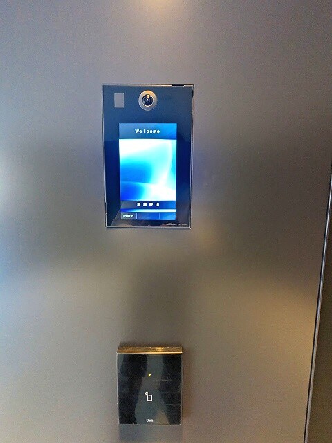 物件内観写真15　(タッチキーのTVモニター付きオートロックセキュリティです)