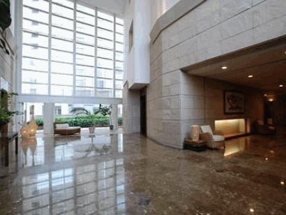 物件内観写真9　(エントランスホール)