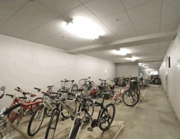 その他(駐輪場)