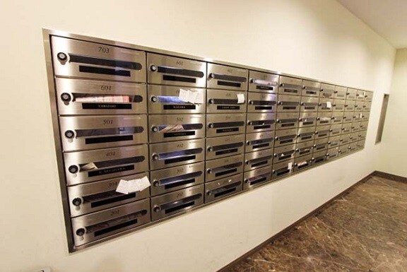 物件内観写真14　(メールコーナー)