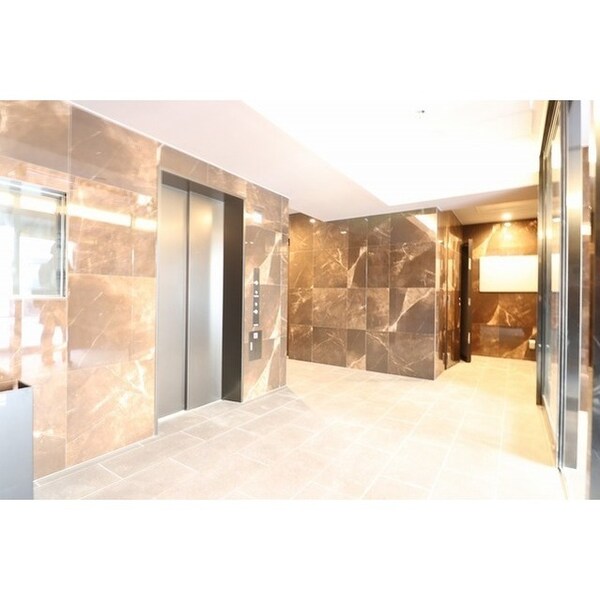 ロビー・ラウンジ