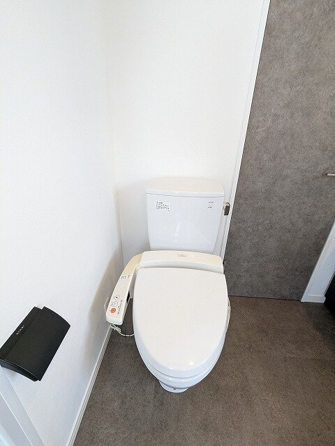 物件内観写真10　(プロスペクトＫＡＬＯＮ三ノ輪の温水洗浄便座です)