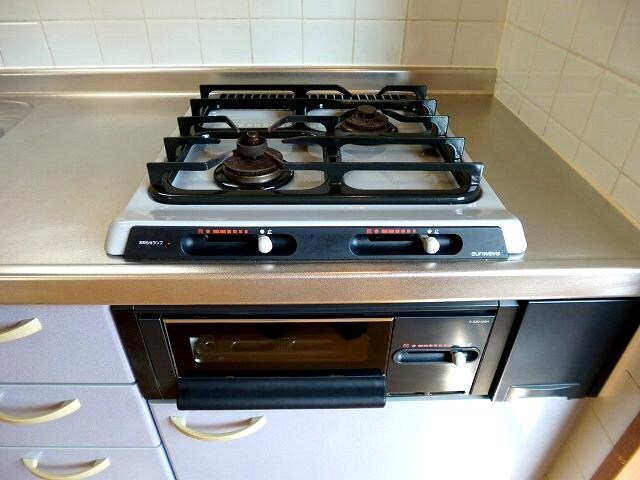 物件内観写真27　(グリル付きガス２口コンロです)