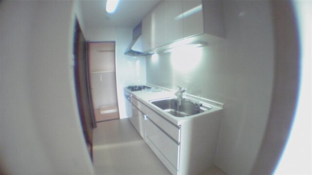 物件内観写真10　(キッチン・リノベーション前参照)