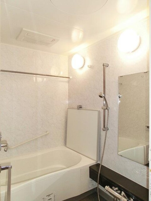 浴室(エコロジー浅草橋レジデンスのバスルームです)