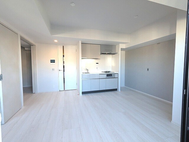 物件内観写真28　(リビング
エアコン付)