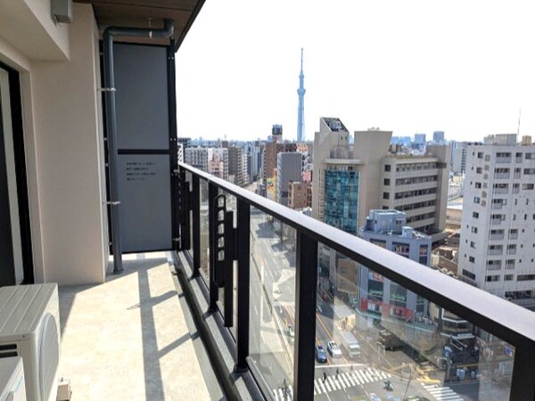 眺望(14F、上層階のバルコニーからスカイツリー隅田川花火見えます)