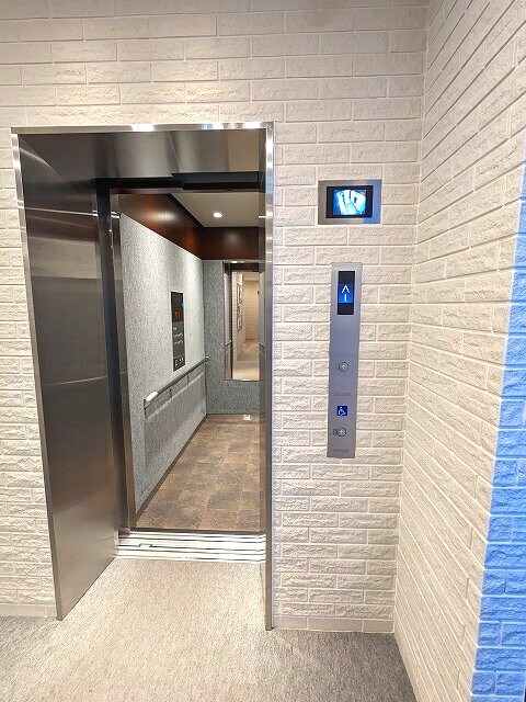 物件内観写真19　(携帯アプリで呼べる最新エレベーター)