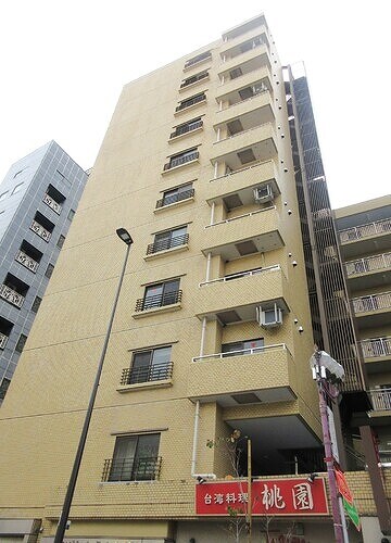 物件外観写真1　(建物外観)