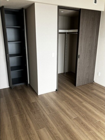 物件内観写真10　(クローゼット)