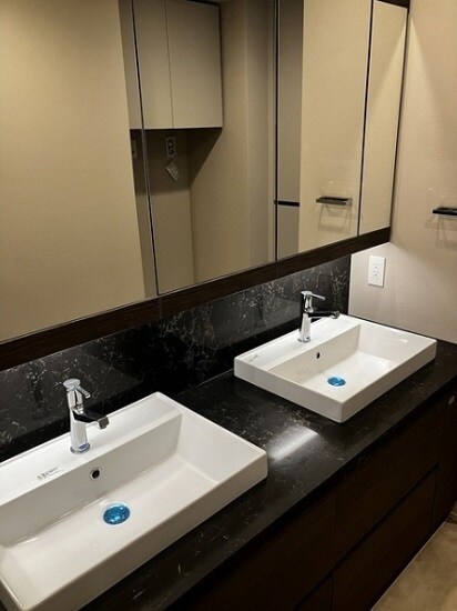 物件内観写真11　(洗面)