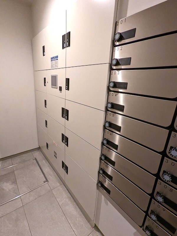 建物設備(宅配BOXです)