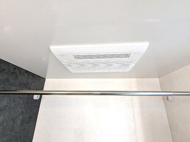 物件内観写真19　(プロスペクトＫＡＬＯＮ三ノ輪の浴室換気乾燥機です)