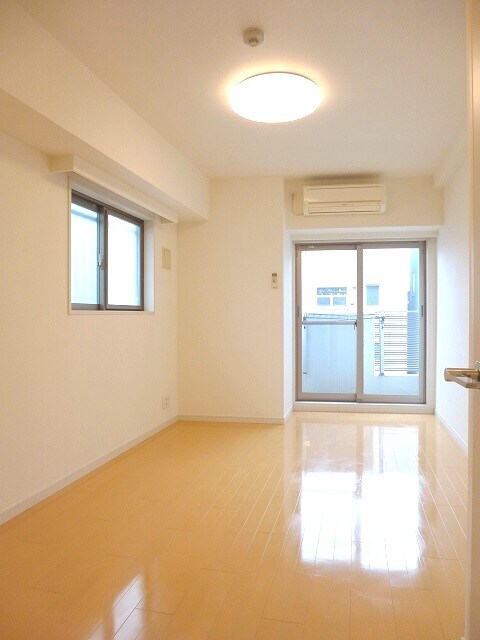 物件内観写真4　(ラクラス新御徒町)