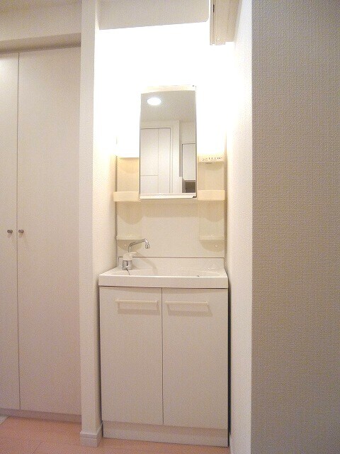 物件内観写真11　(ラクラス新御徒町)