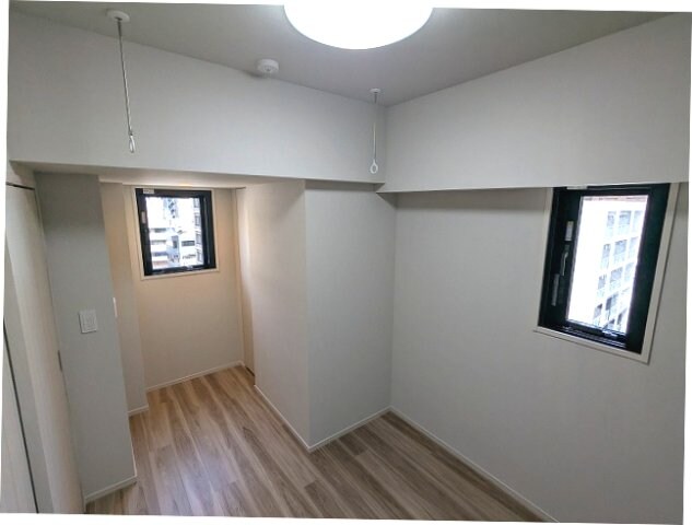 物件内観写真10　(洋室)