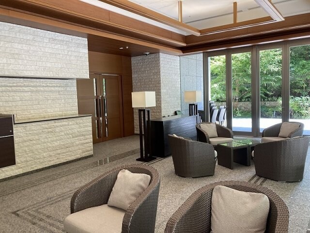 物件内観写真13　(ロビーラウンジ)