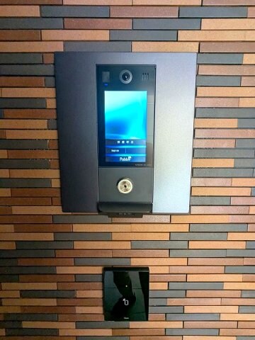 物件内観写真13　(タッチキーのモニター付オートロックセキュリティ)