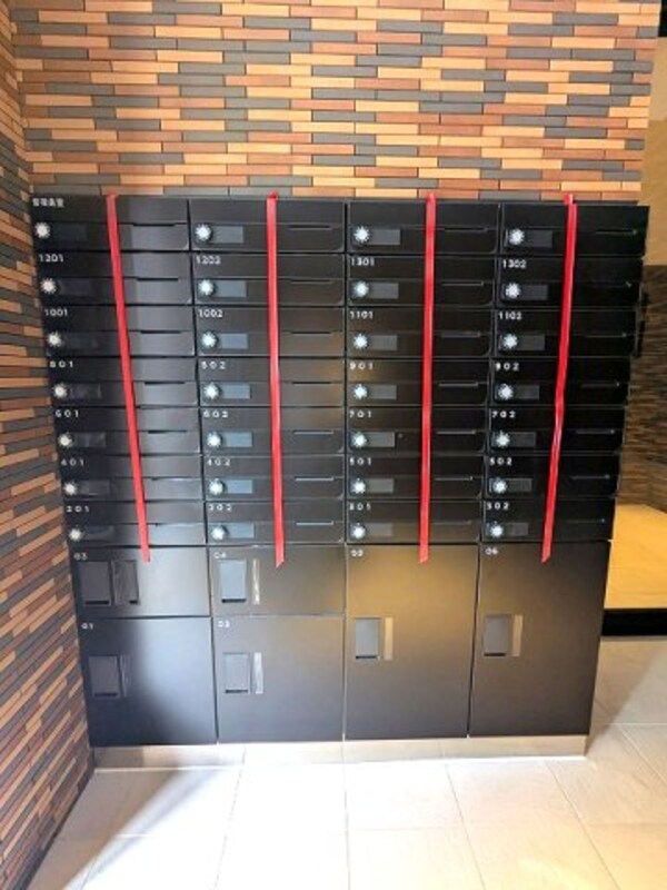 建物設備(メールBOXと宅配ボックス)