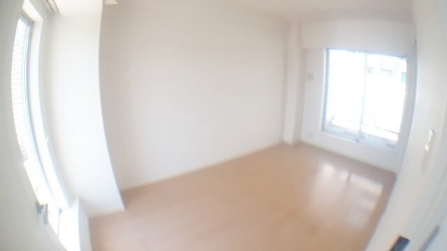 物件内観写真27　(洋室・同反転タイプ参照)