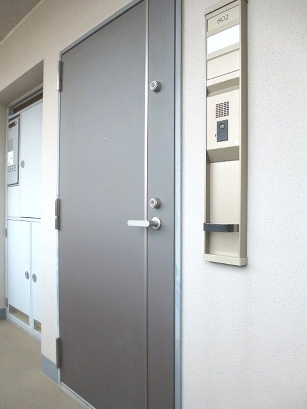 建物設備(玄関ダブルロックセキュリティです)