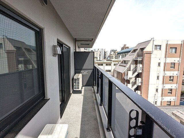 物件内観写真12　(6Fバルコニー、日当り眺望良好です)