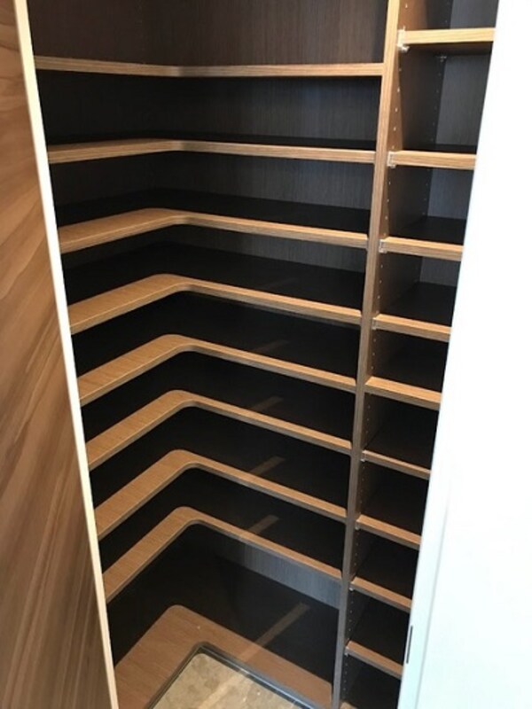 玄関(シューズインクローゼット)