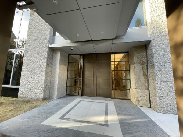 物件内観写真21　(エントランス)