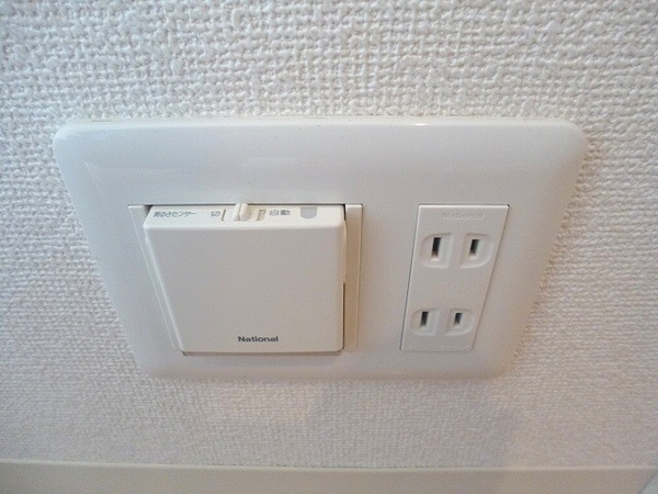 建物設備(玄関に取り外し可能な非常灯付き安心です)