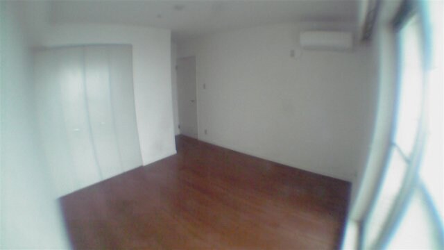 物件内観写真10　(洋室・他タイプ参照)