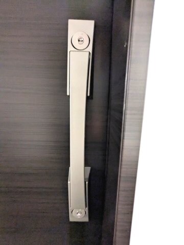 物件内観写真15　(ディンプルキーのダブルロックセキュリティ)