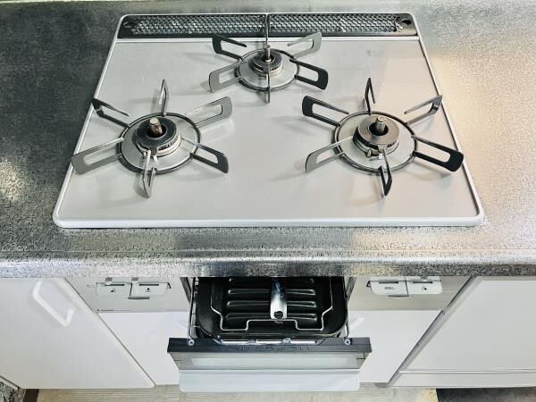 物件内観写真17　(キッチンコンロ)