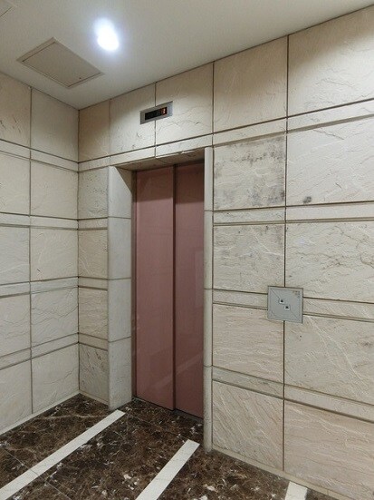 物件内観写真22　(エレベーターホール)