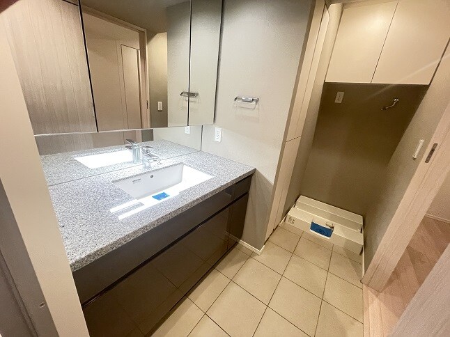 物件内観写真16　(洗面)