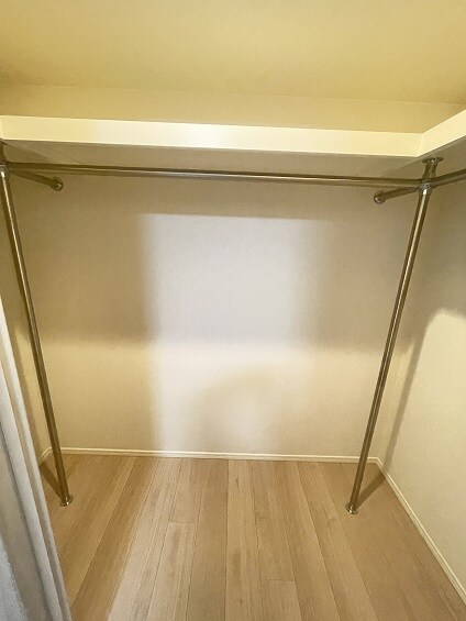 物件内観写真18　(ウォークインクローゼット)