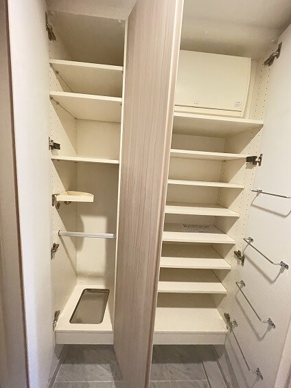 物件内観写真24　(シューズボックス)