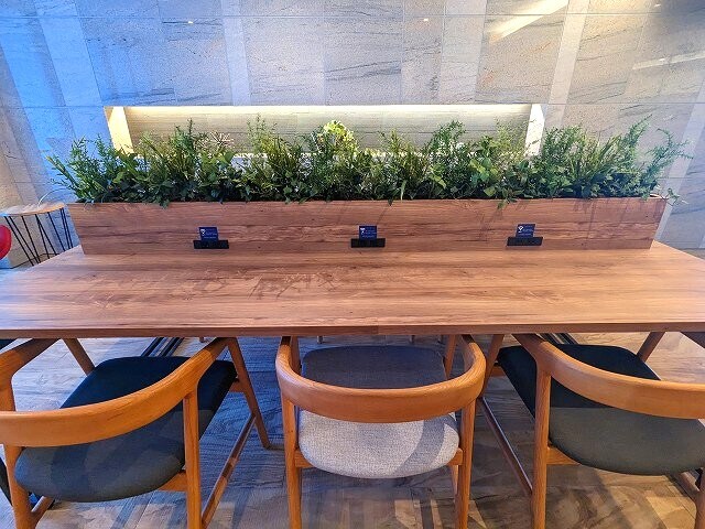 物件内観写真15　(1FビジネスラウンジWi-Fi完備)