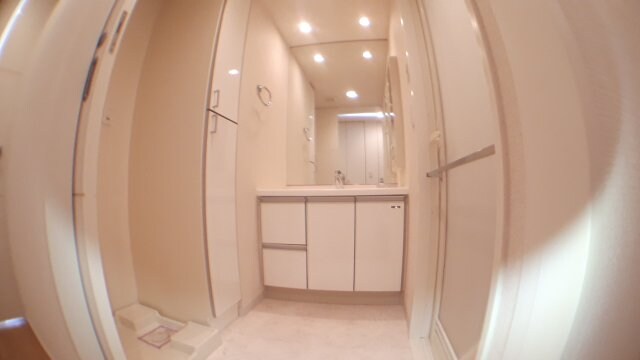 物件内観写真11　(洗面・同タイプ参照)