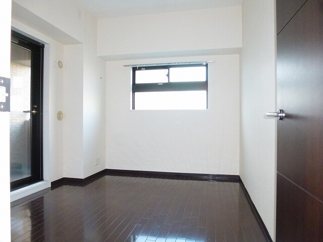 物件内観写真10　(6帖のＳ)