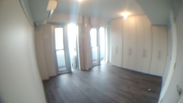 物件内観写真11　(洋室)