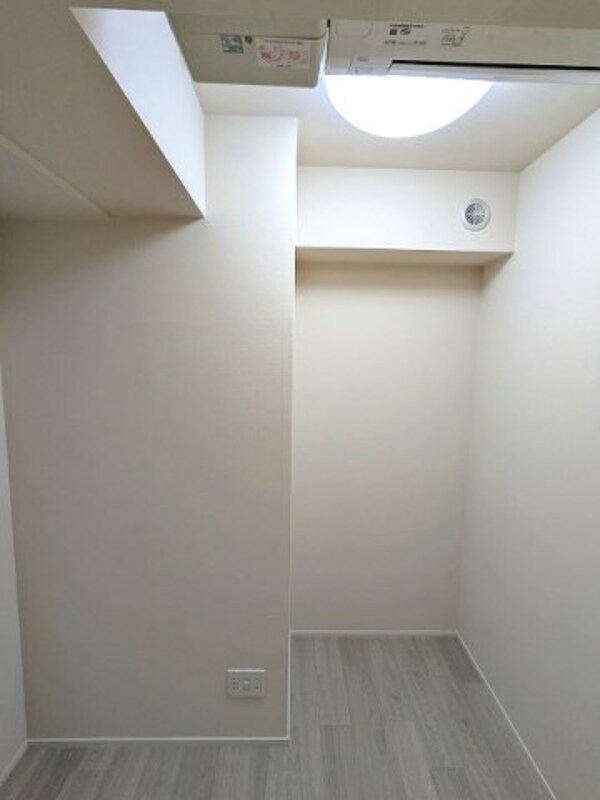 建物設備(3.1帖洋室、エアコン・照明付き)