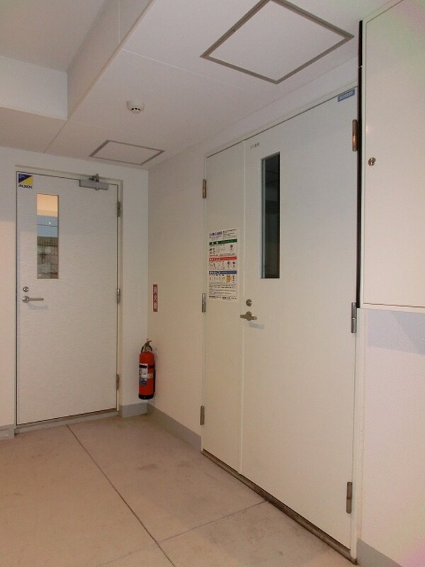 建物設備(24時間利用可能なごみ置場です)