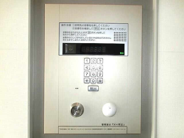 物件外観写真2　(コンフォリア浅草橋のＴＶモニター付オートロックです)