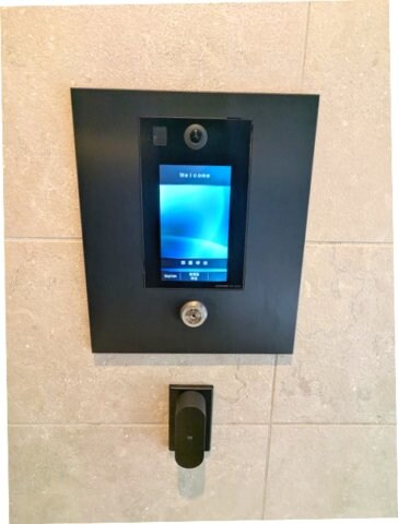 物件内観写真17　(タッチキーのモニター付オートロックセキュリティです)