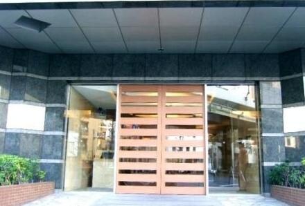 物件内観写真12　(エントランス)